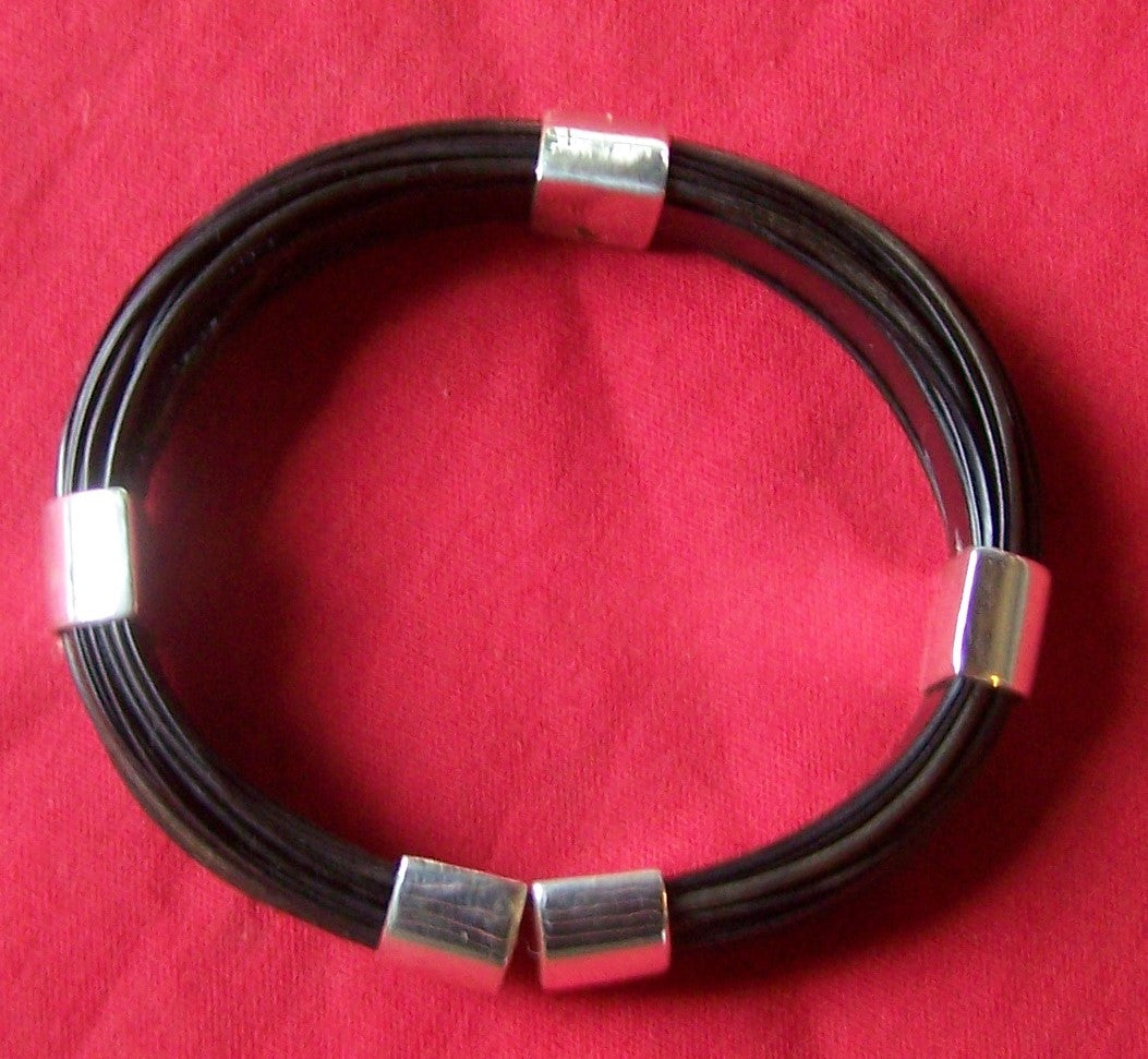 Stylish and sleek, the HBS elephant hair bracelet will fit your wrist.