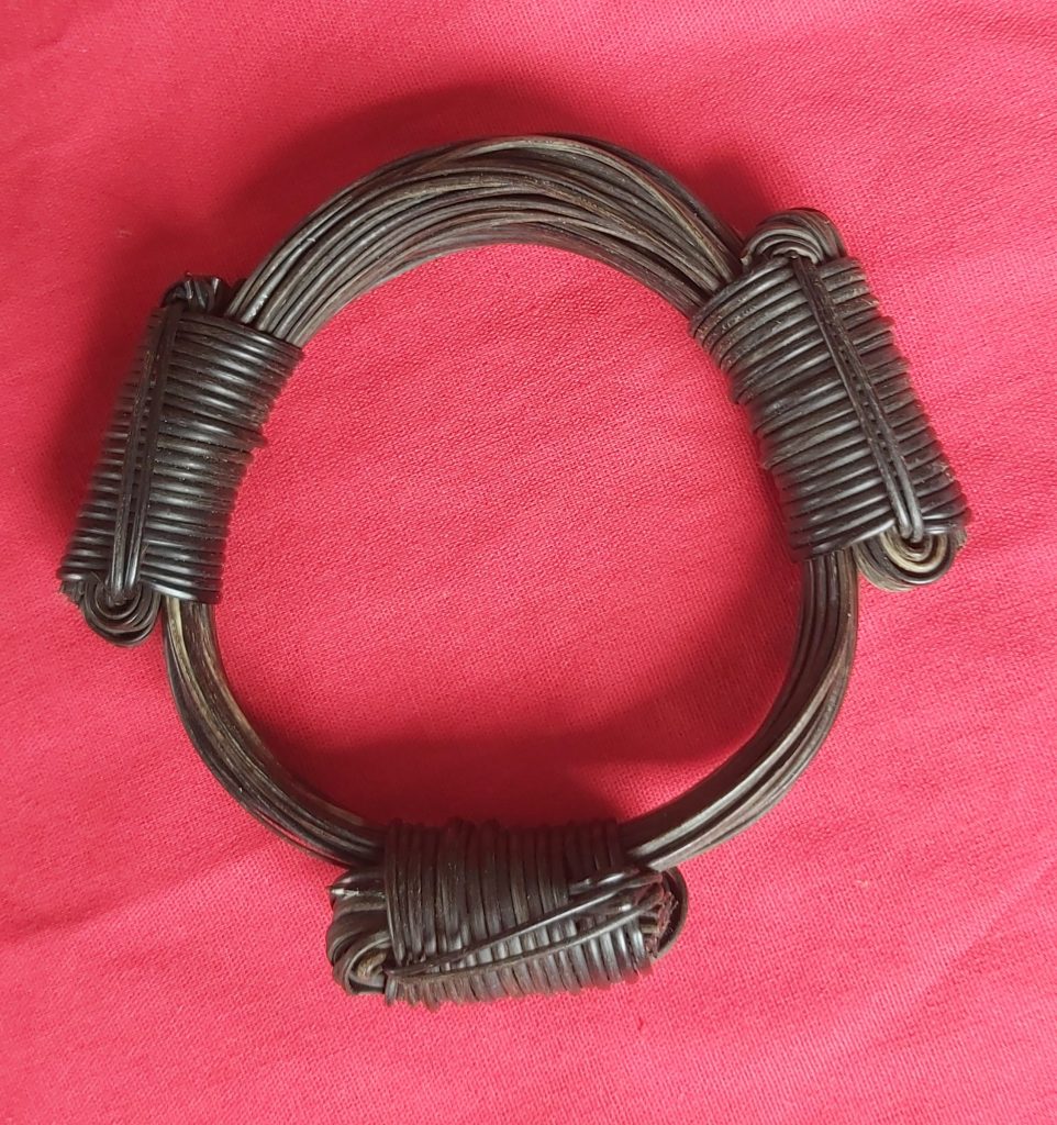 VB7 3 Knot very bulky elephant hair bracelet 3.5" max. Diameter