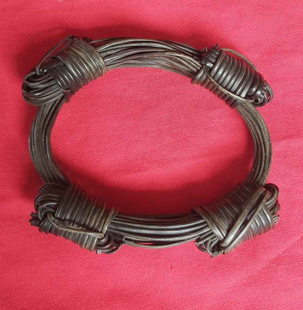 VB9 4 Knot very bulky elephant hair bracelet