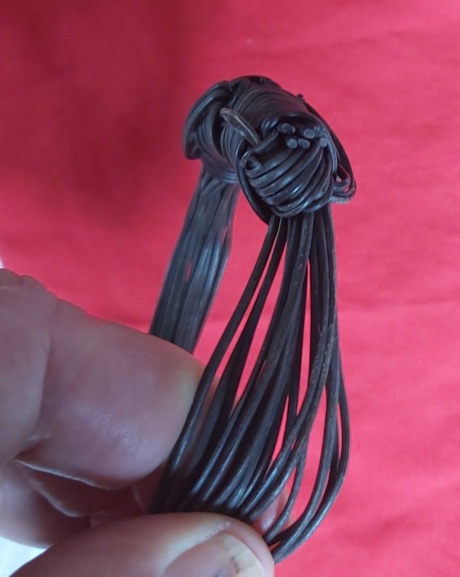 VB9 4 Knot very bulky elephant hair bracelet - Image 2