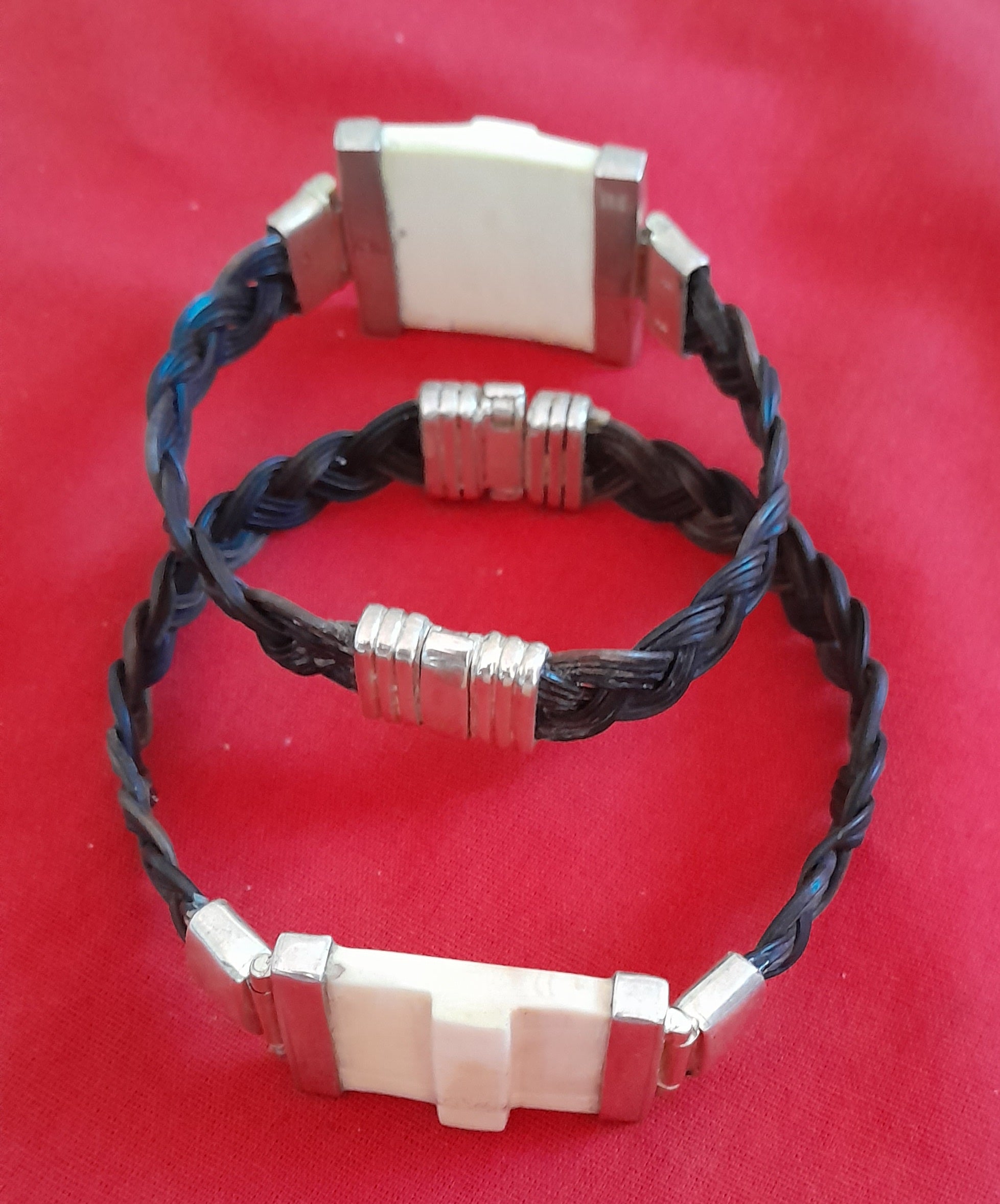 WT3 Bone And Braided Elephant Hair - Image 2
