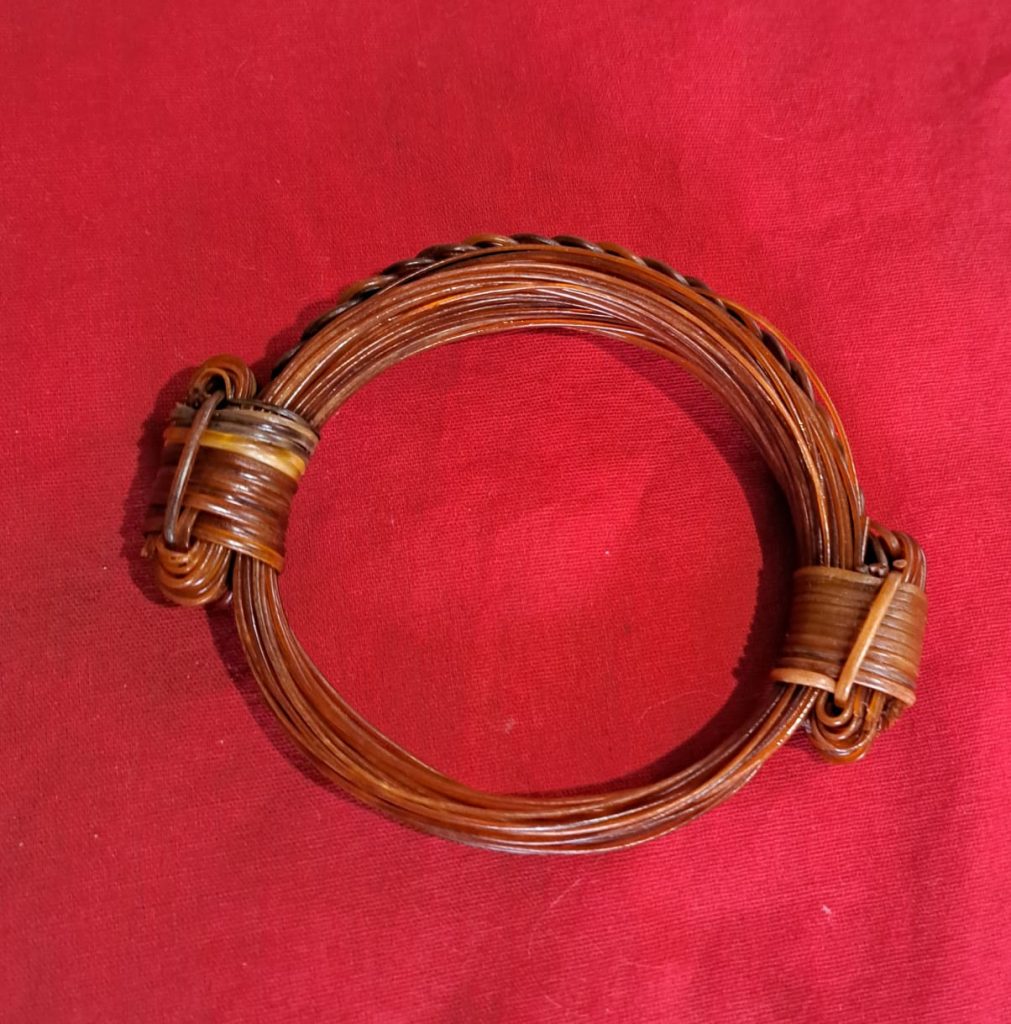 JEAR8 "Francis Cary" Pure White elephant hair bracelet