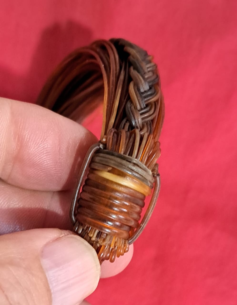 JEAR8 "Francis Cary" Pure White elephant hair bracelet - Image 3