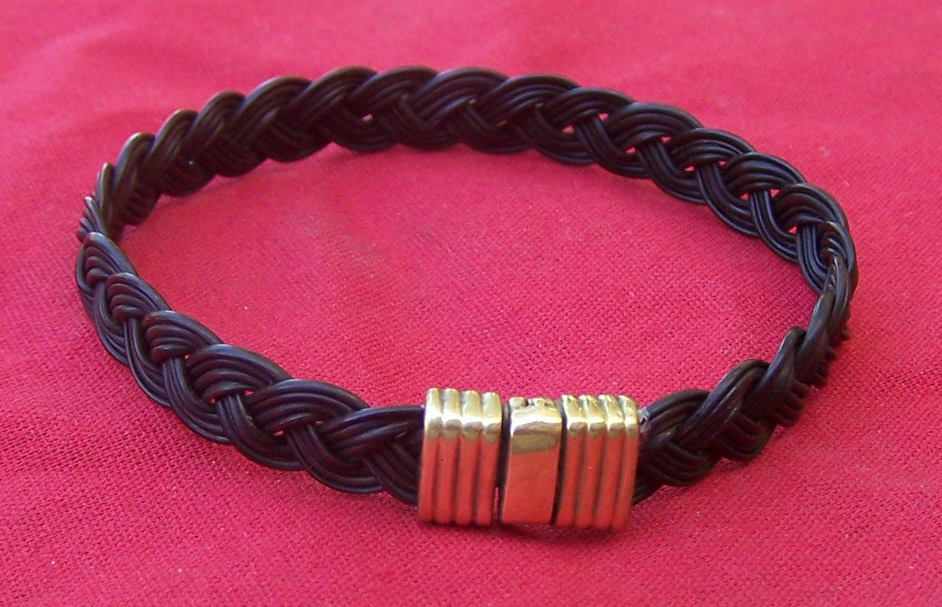 Stylish woven bracelet for women. Ebony elephant hair. - JEPS