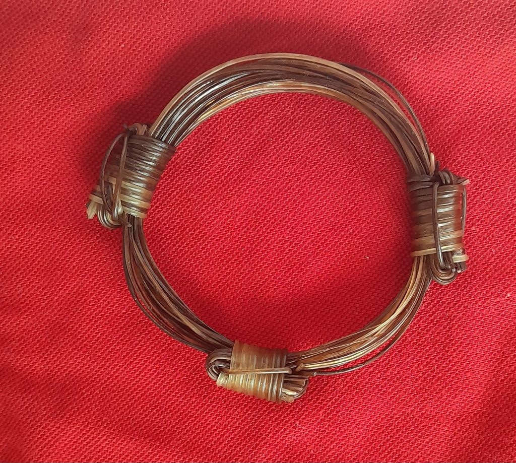 JEB59 Unique Multi color golden bracelet