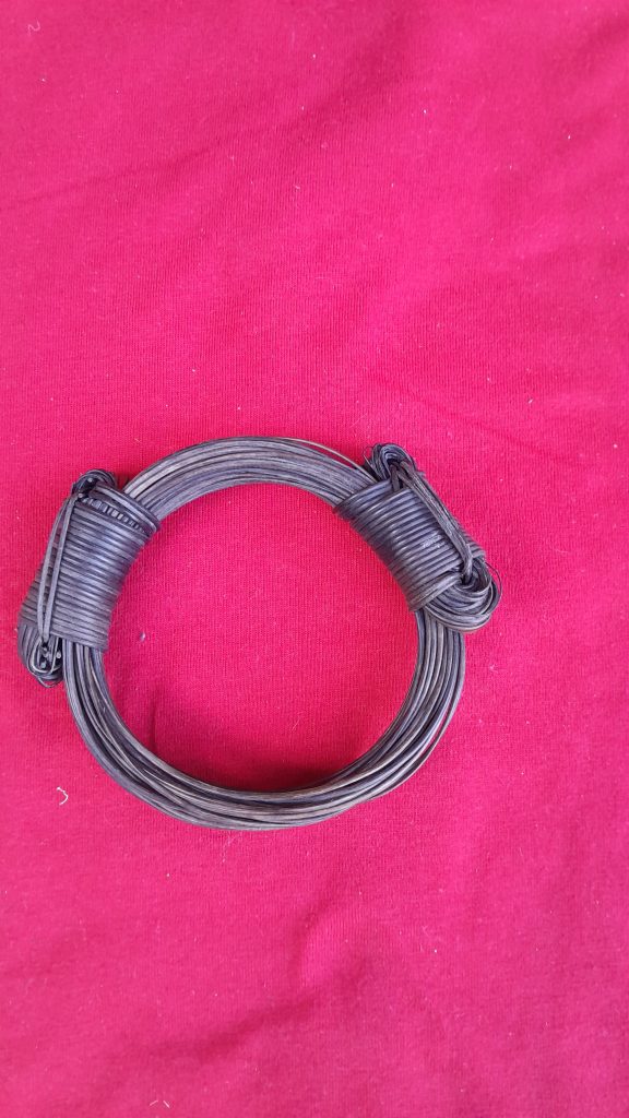 BB7 Ebony elephant hair bracelet with brown knots Very Nice.